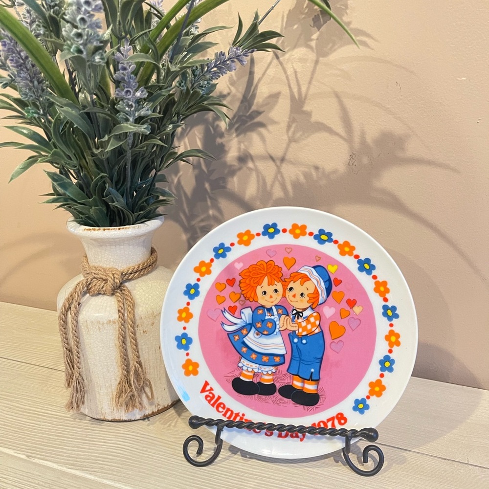 Raggedy Ann & Andy Valentines Day 1978 Plate